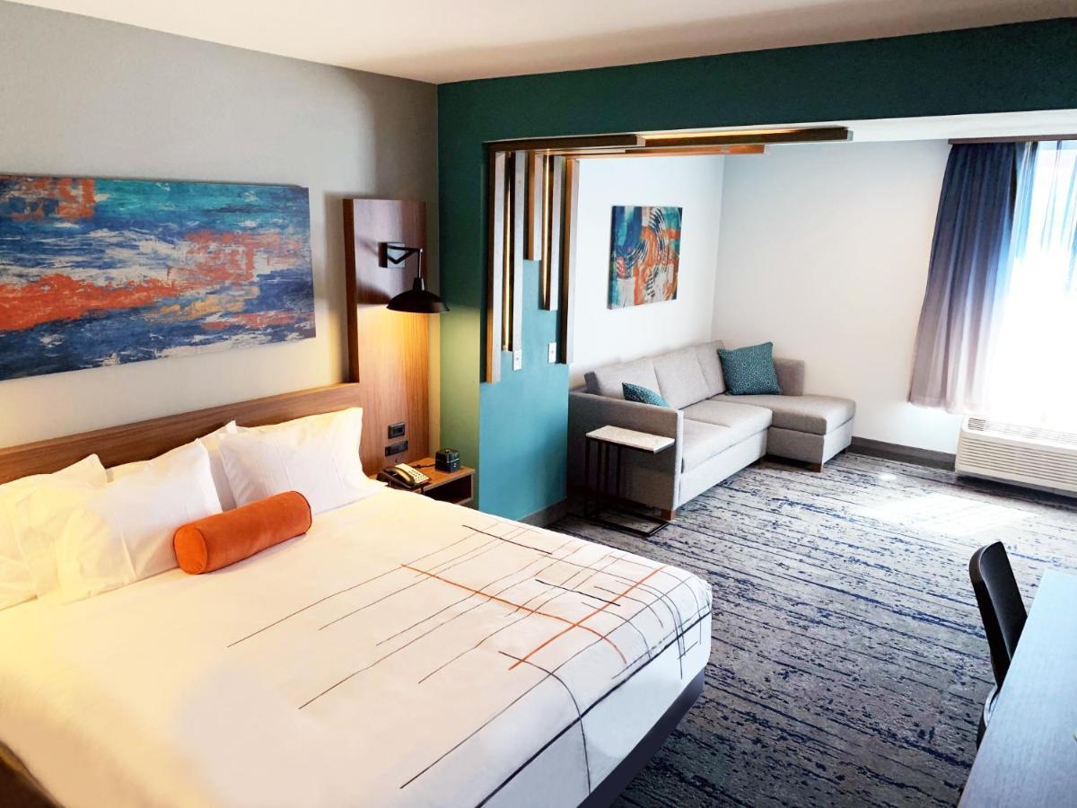La Quinta Inn & Suites By Wyndham Dallas - Frisco Stadium Eksteriør bilde