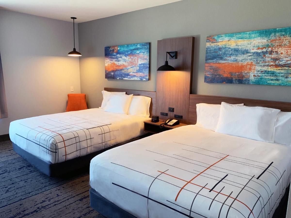 La Quinta Inn & Suites By Wyndham Dallas - Frisco Stadium Eksteriør bilde