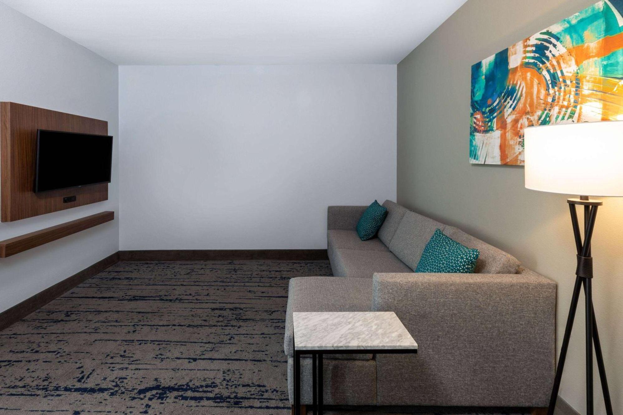 La Quinta Inn & Suites By Wyndham Dallas - Frisco Stadium Eksteriør bilde