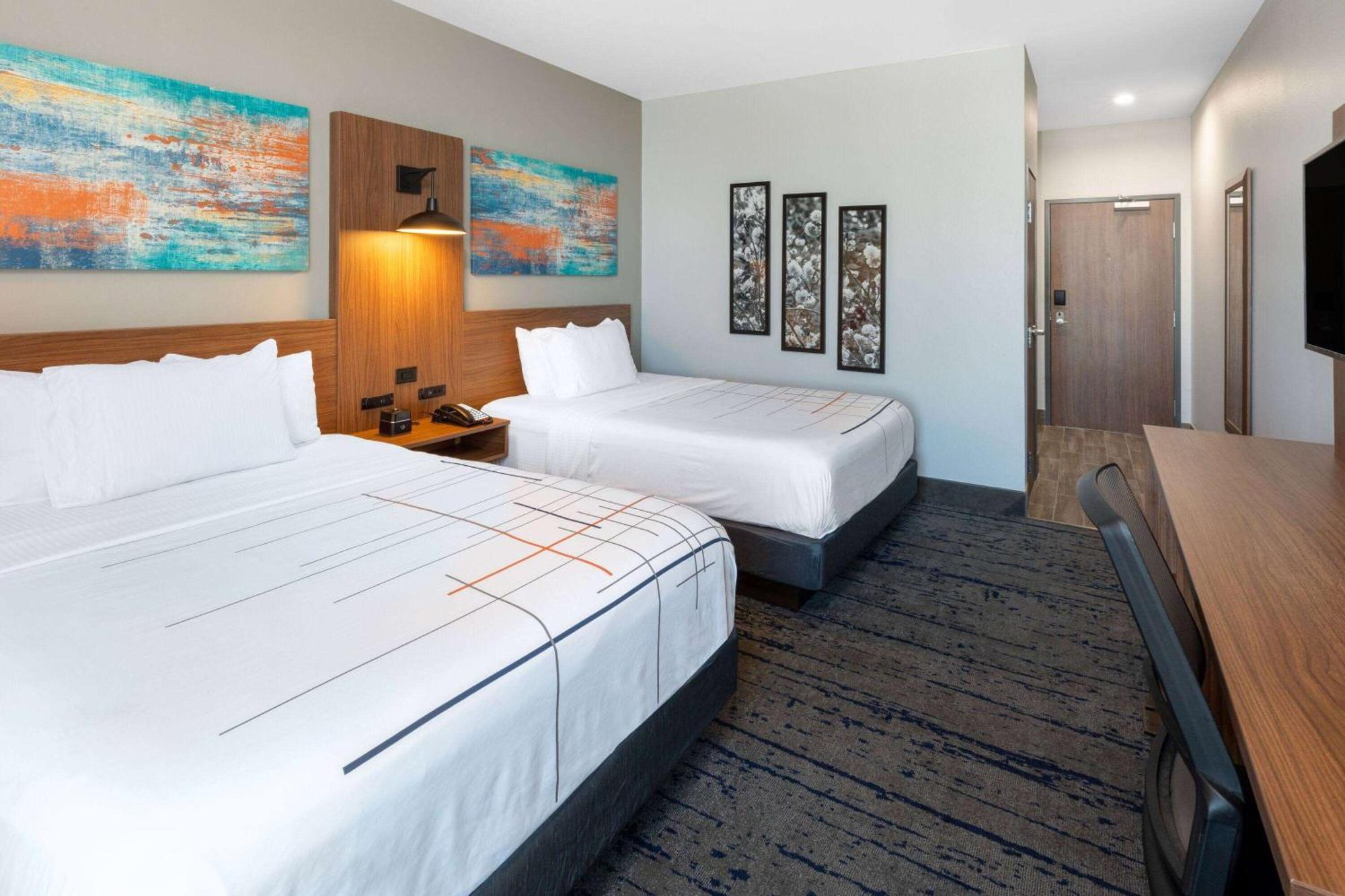 La Quinta Inn & Suites By Wyndham Dallas - Frisco Stadium Eksteriør bilde